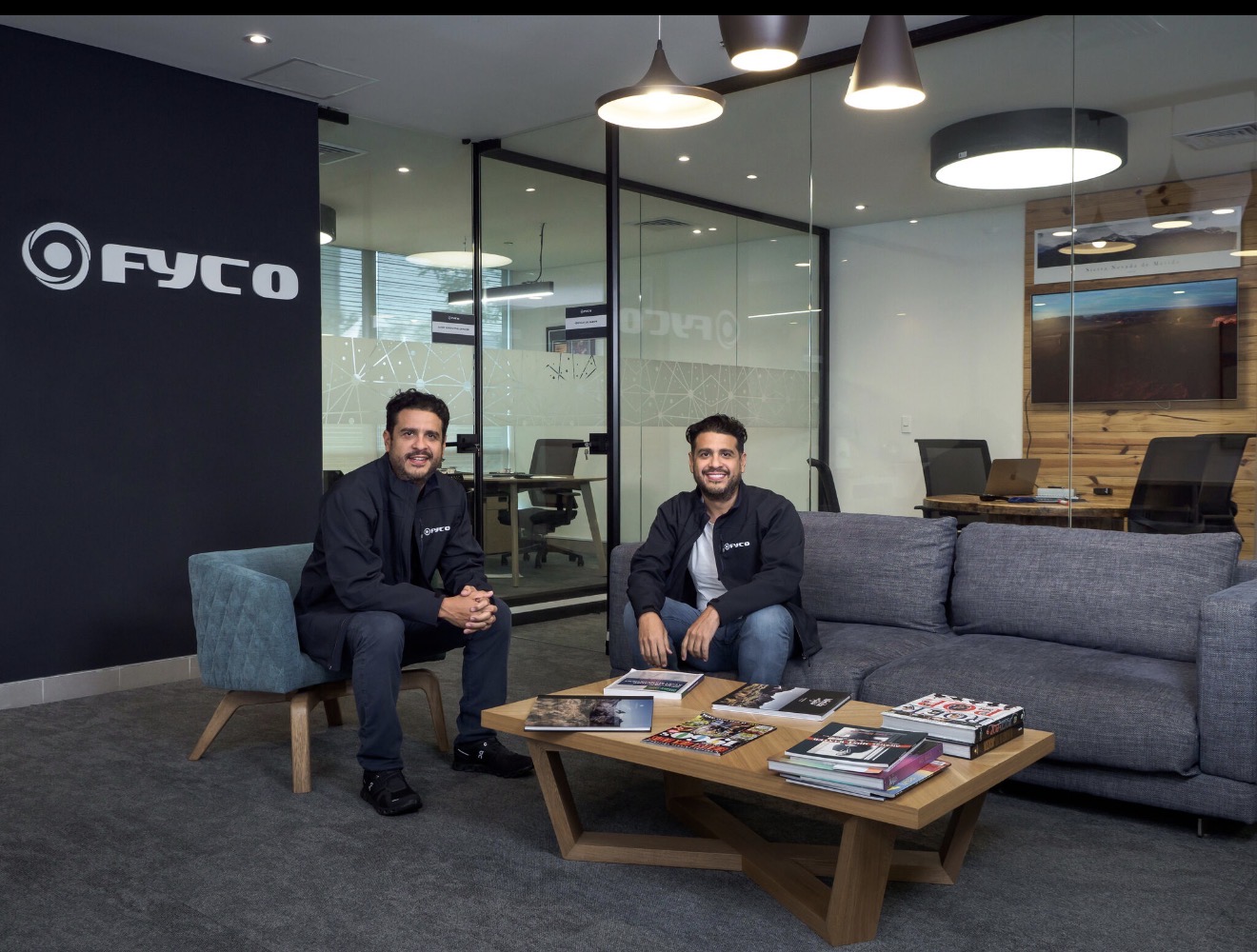 Edgar Juárez y Edwar Juárez — Fundadores de FYCO